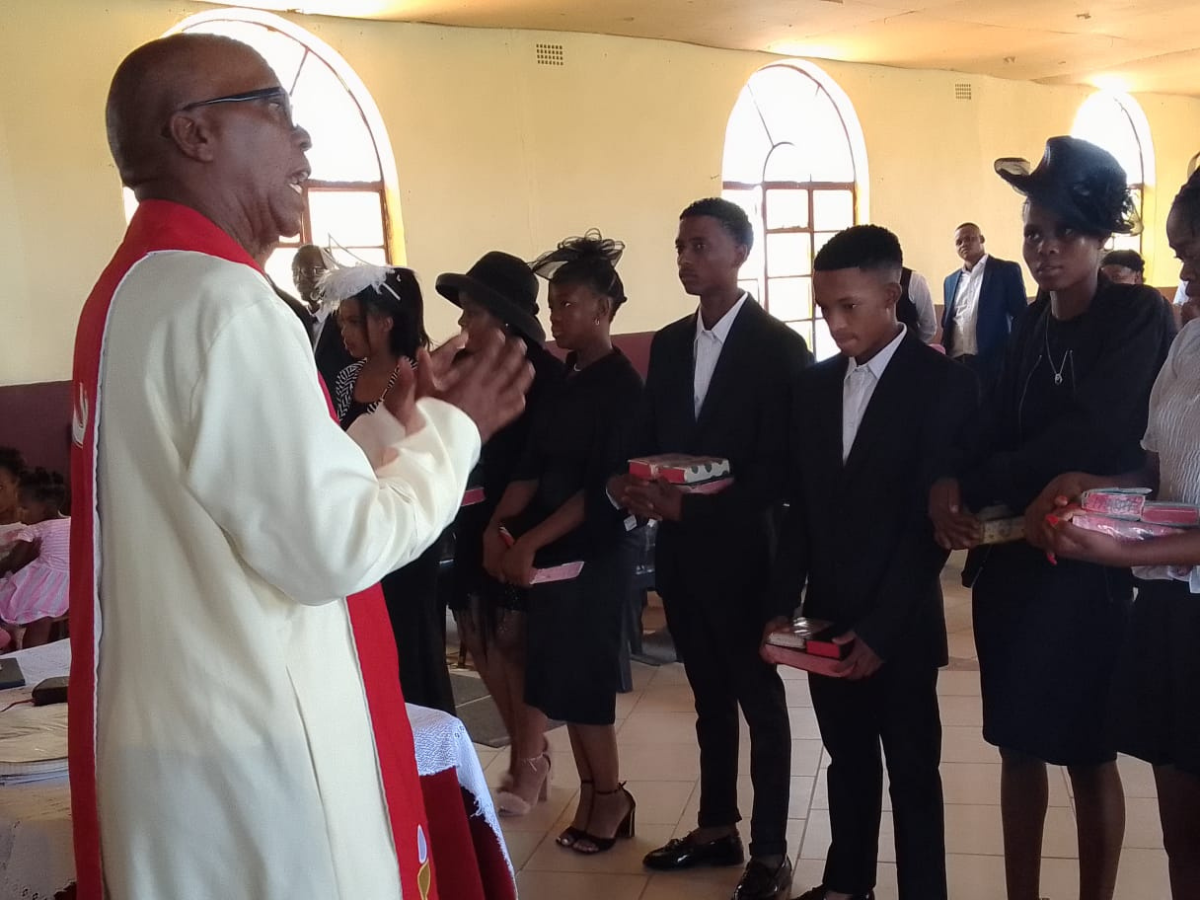 Service image Baptism Communion Membership